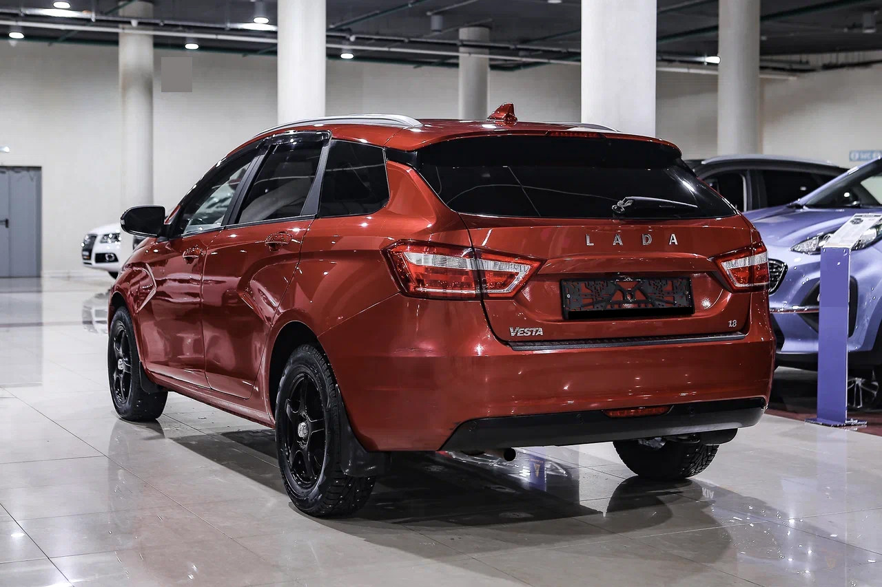 Купить Vesta с пробегом