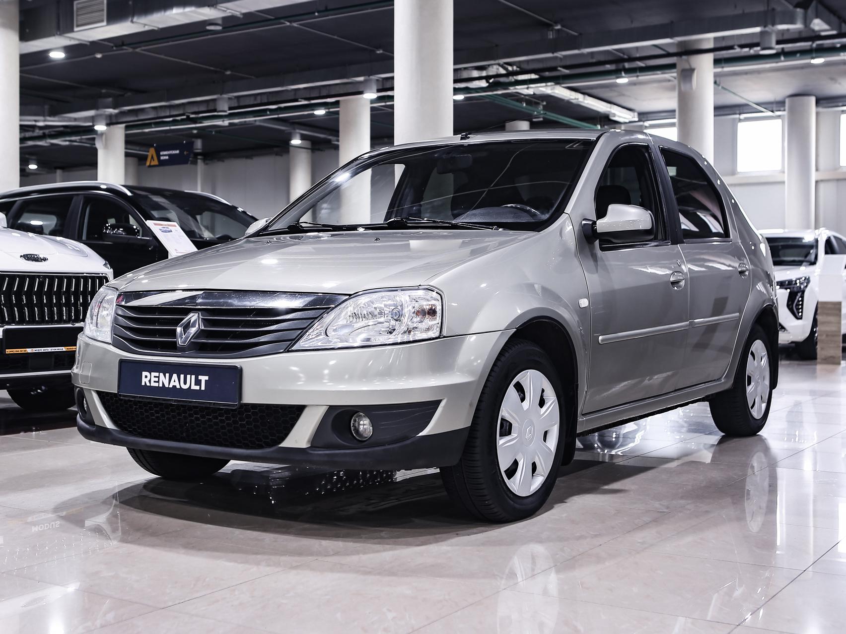 Купить Logan с пробегом